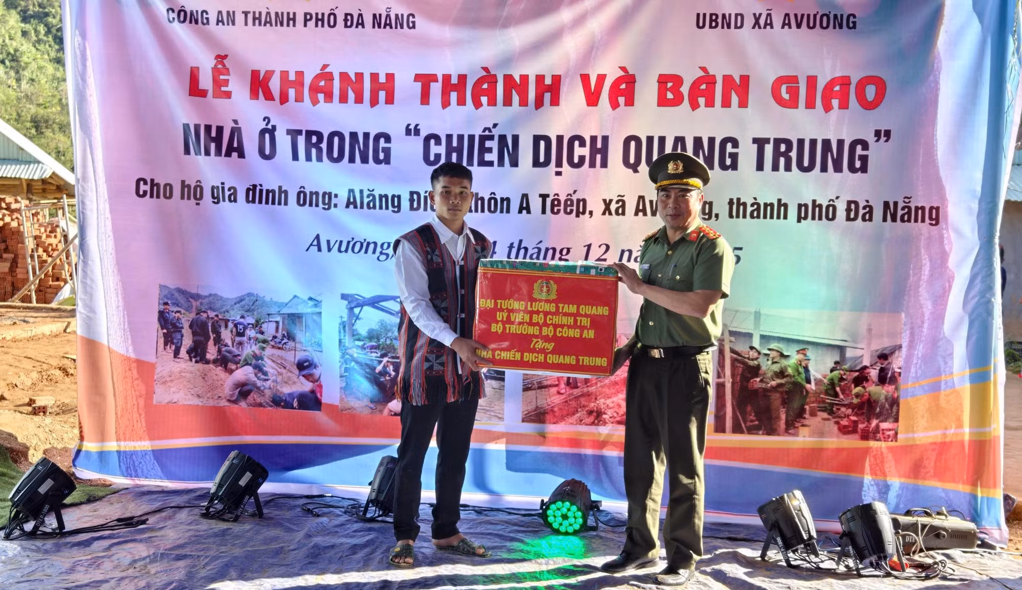 Công an Đà Nẵng bàn giao căn nhà đầu tiên trong Chiến dịch Quang Trung -0