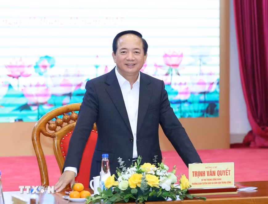 bí thu trung uong ð%3fng, tru%3fng ban tuyên giáo và dân v%3fn trung uong tr%3fnh van quy%3ft ch%3f trì bu%3fi làm vi%3fc v%3fi các co quan báo chí. %3fnh ttx.jpg -0