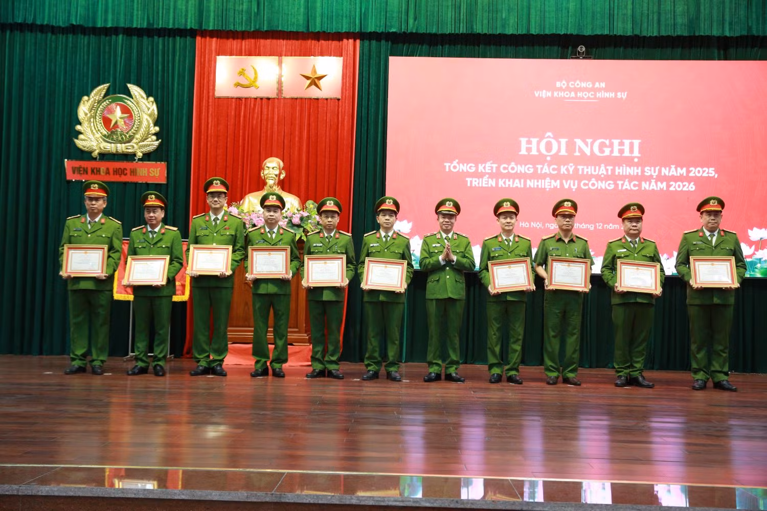 Lực lượng kỹ thuật hình sự phát hiện nhiều hành vi, phương thức, thủ đoạn hoạt động của tội phạm -0