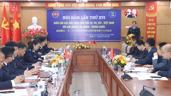 Tăng cường hợp tác Hải quan để thúc đẩy thương mại Việt Nam – Trung Quốc