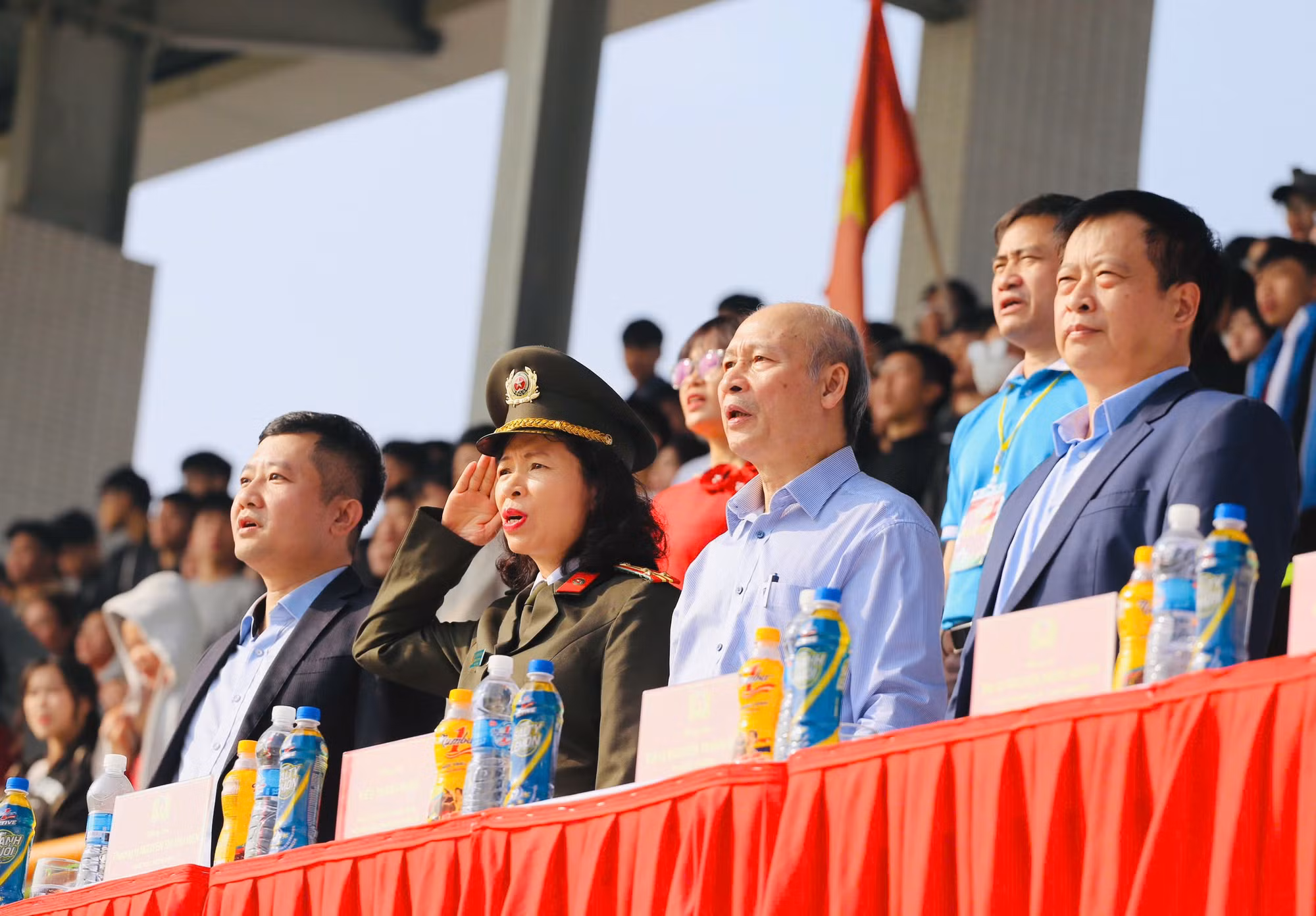Trường THPT Xuân Mai lần đầu vô địch Giải bóng đá học sinh THPT Hà Nội – An ninh Thủ đô 2025 -0