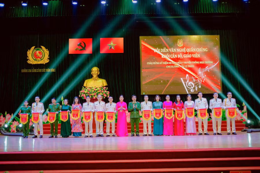 Trường Cao đẳng CSND I tổ chức nhiều hoạt động sôi nổi chào mừng Kỷ niệm 60 năm ngày truyền thống -0