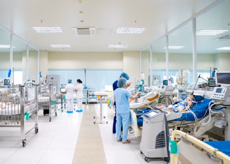Bé gái 6 tuyết suýt tử vong vì biến chứng cúm A hiếm gặp -0