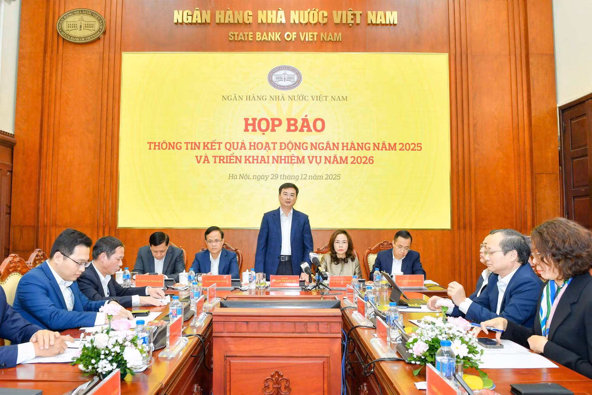 18,4 triệu tỷ đồng dư nợ, dự kiến tín dụng năm 2025 tăng tăng gần 19% -0
