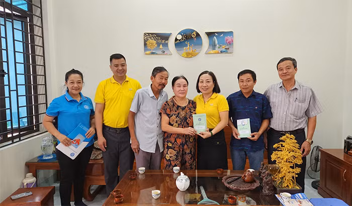 Nhiều cách làm hay để người dân tự nguyện tham gia BHXH -0