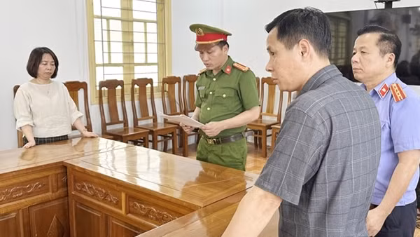 Khởi tố thêm 3 kế toán tại trung tâm đào tạo lái xe trường Cao đẳng Lào Cai