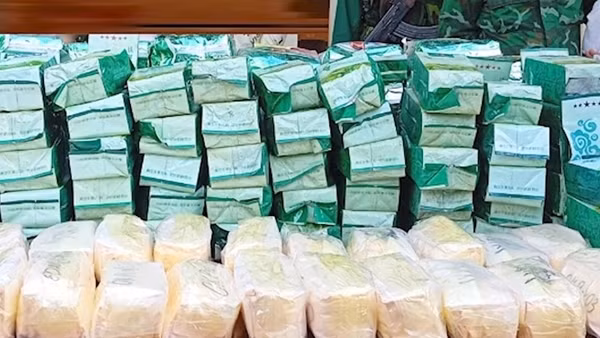 Bắt 8 đối tượng, thu giữ 198kg ma túy vận chuyển từ Lào về Việt Nam