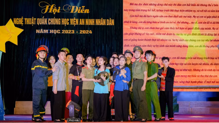 Ấn tượng Hội diễn nghệ thuật quấn chúng Học viện ANND -0