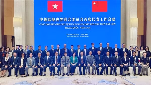 Việt Nam -Trung Quốc phối hợp triển khai hiệu quả ba văn kiện pháp lý về biên giới