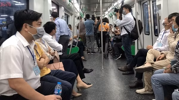 Đường sắt trên cao tuyến Cát Linh - Hà Đông sẵn sàng đón khách ảnh 12