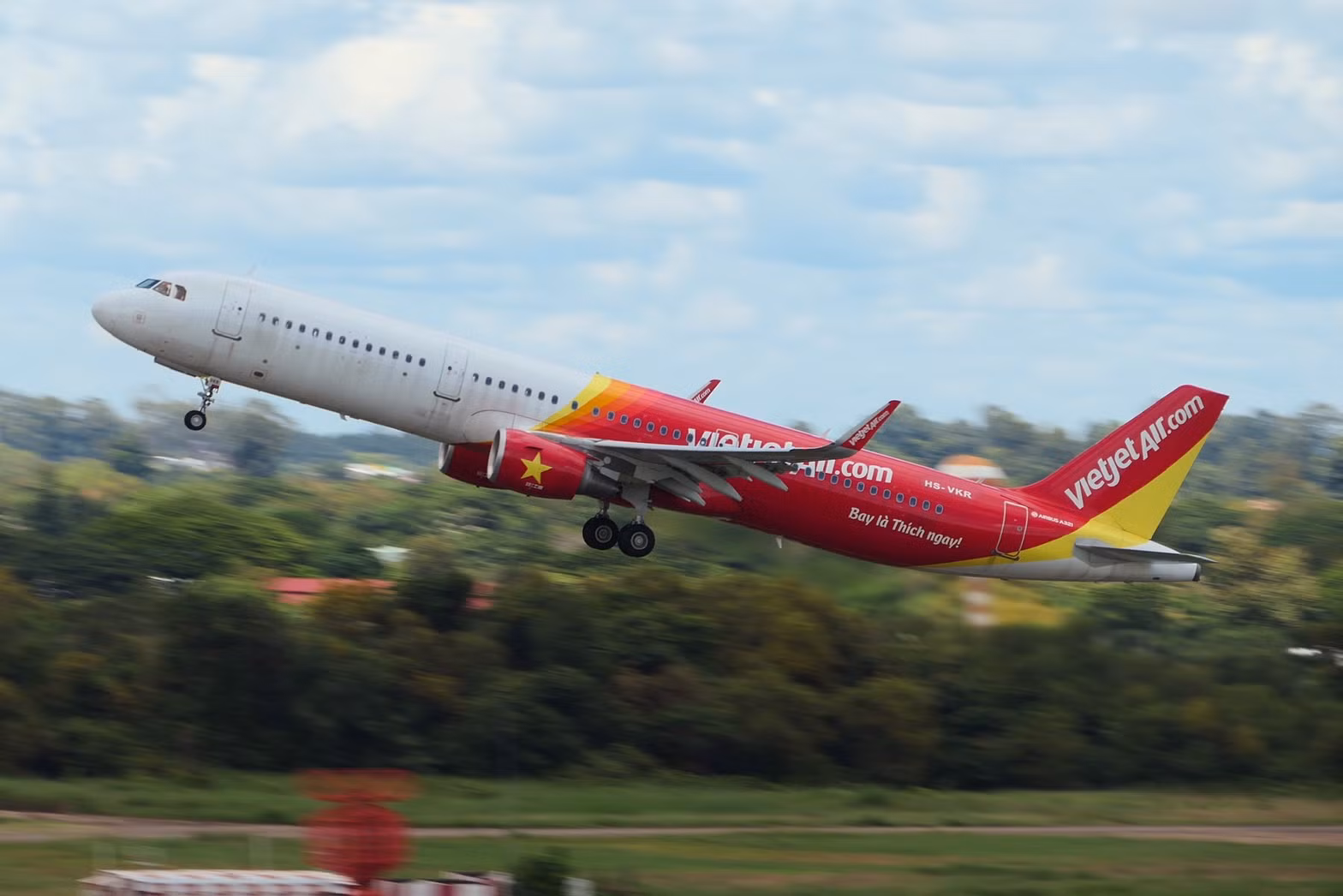 Vietjet đạt mốc vận chuyển 10 triệu hành khách tại Thái Lan -0