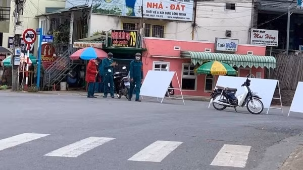 Lâm Đồng phát hiện 222 ca nhiễm COVID-19 trong 24 giờ ảnh 3