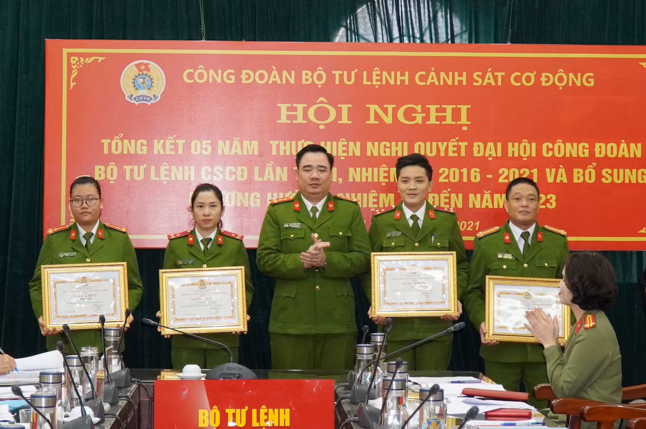 Tăng cường chức năng đại diện, chăm lo quyền và lợi ích của đoàn viên -0