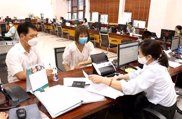 Quy định của Bộ Chính trị về việc miễn nhiệm, từ chức đối với cán bộ -0