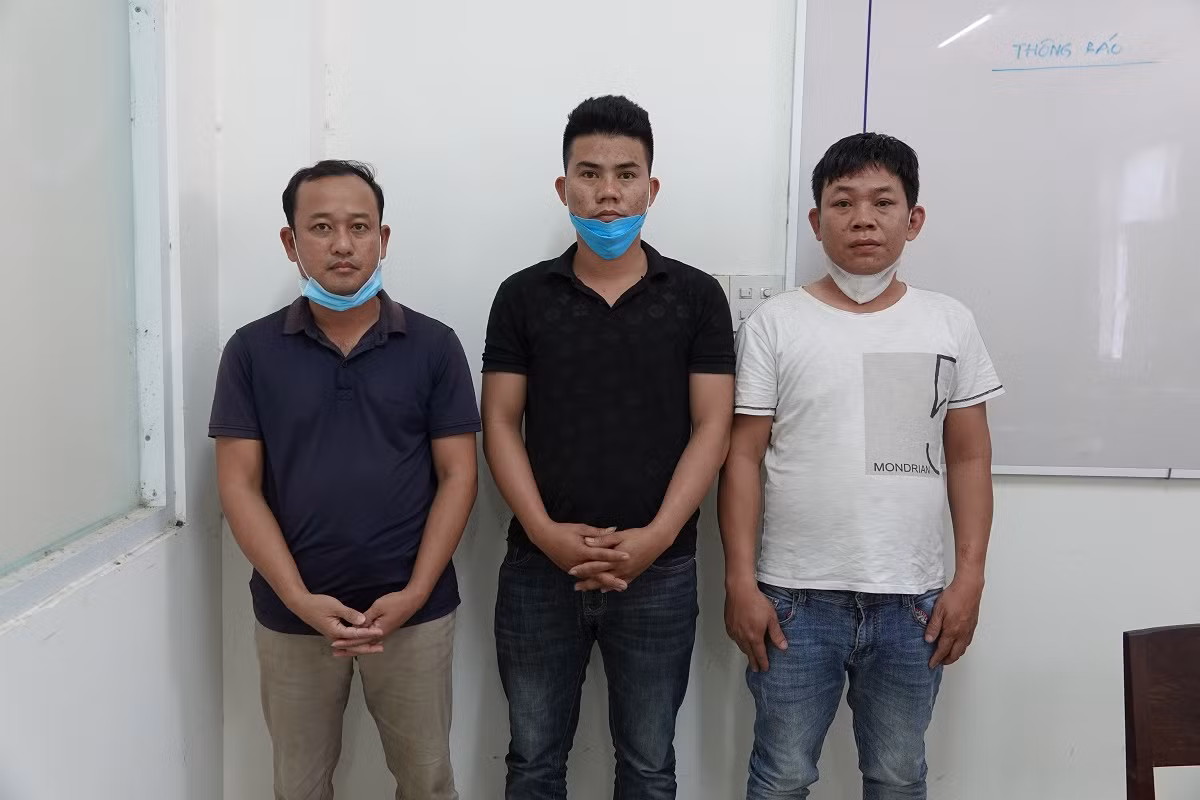 Làm rõ nghi án bắt giữ người trái pháp luật và hiếp dâm -0