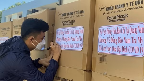 Quảng Nam có 143 ca mắc mới, tăng cường tiêm phủ vaccine ngừa COVID-19 ảnh 2