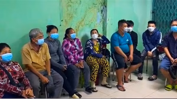 Làm rõ các nhóm đối tượng thu tiền trái phép tại các điểm đỗ xe