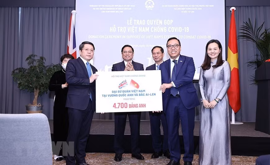 Chùm ảnh: Hoạt động ngày đầu tiên của Thủ tướng Phạm Minh Chính tại Anh -2
