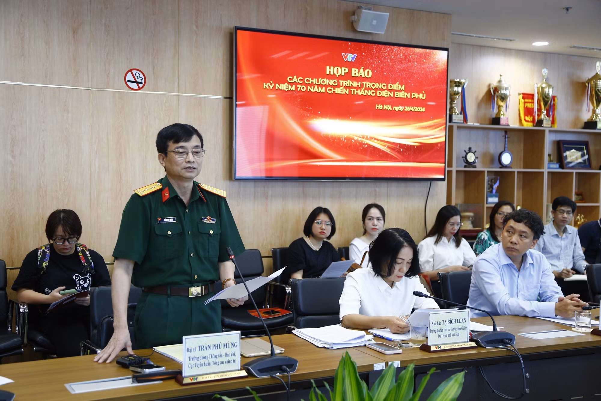 Diễu binh, diễu hành kỷ niệm 70 năm Chiến thắng Điện Biên Phủ được truyền hình trực tiếp -0
