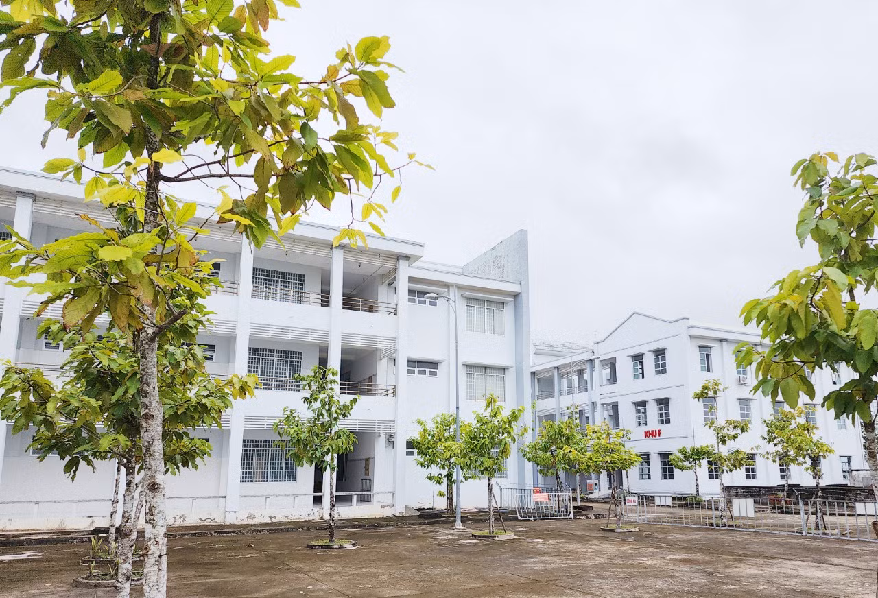Phát hiện nhiều sai phạm nghiêm trọng tại Bệnh viện lao và bệnh phổi Bạc Liêu -0