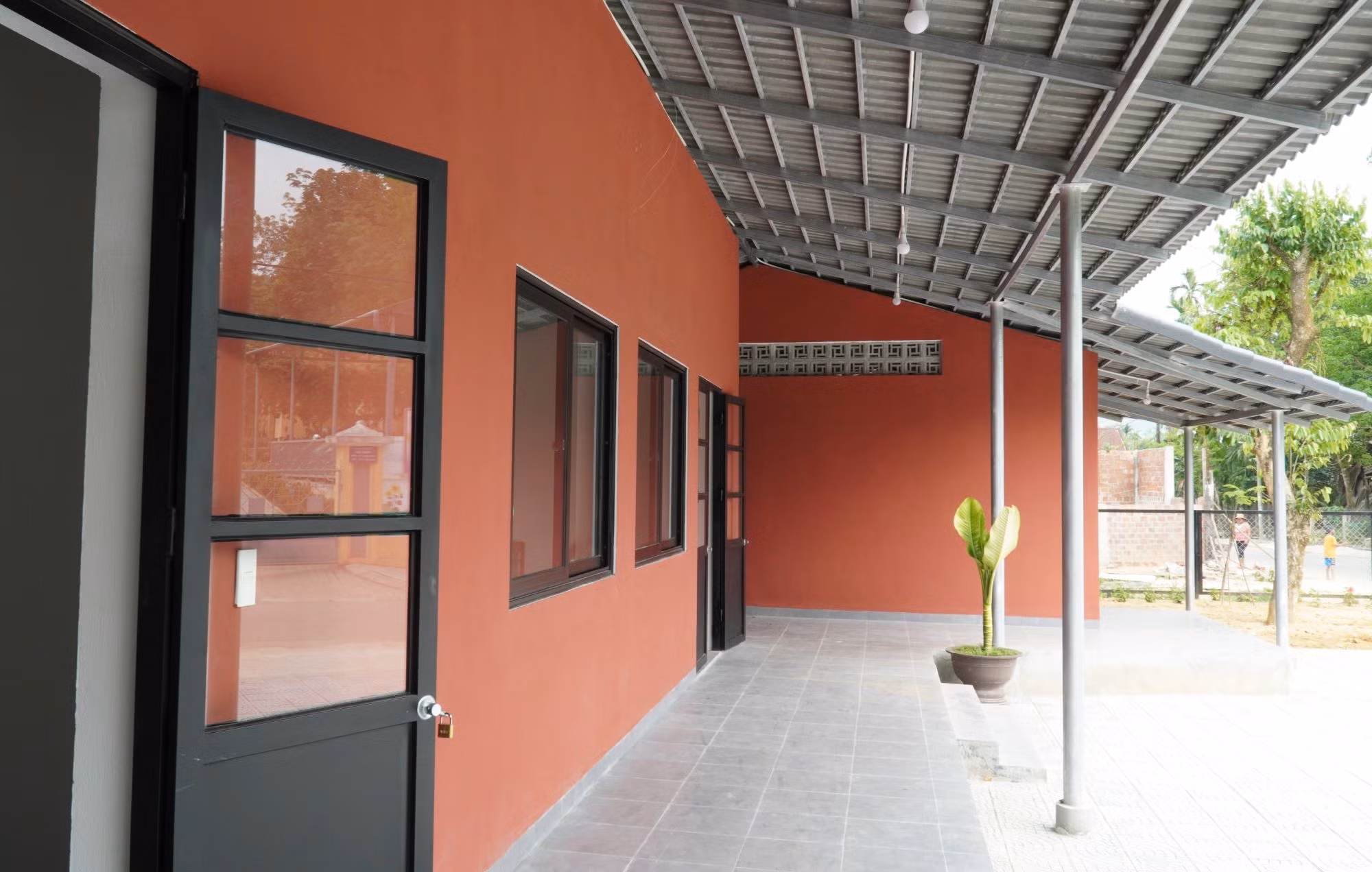 Ngôi trường đầu tiên ở Thừa Thiên Huế mang tên cố nhạc sĩ Trịnh Công Sơn -0