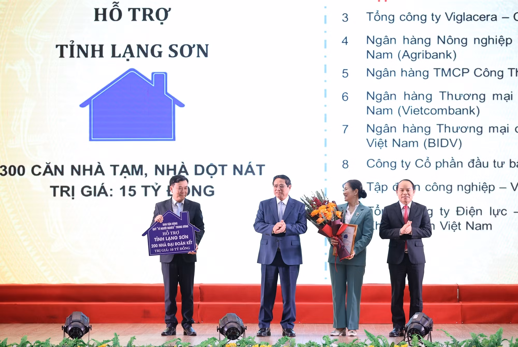Thủ tướng dự Hội nghị công bố quy hoạch và xúc tiến đầu tư tỉnh Lạng Sơn năm 2024. -0