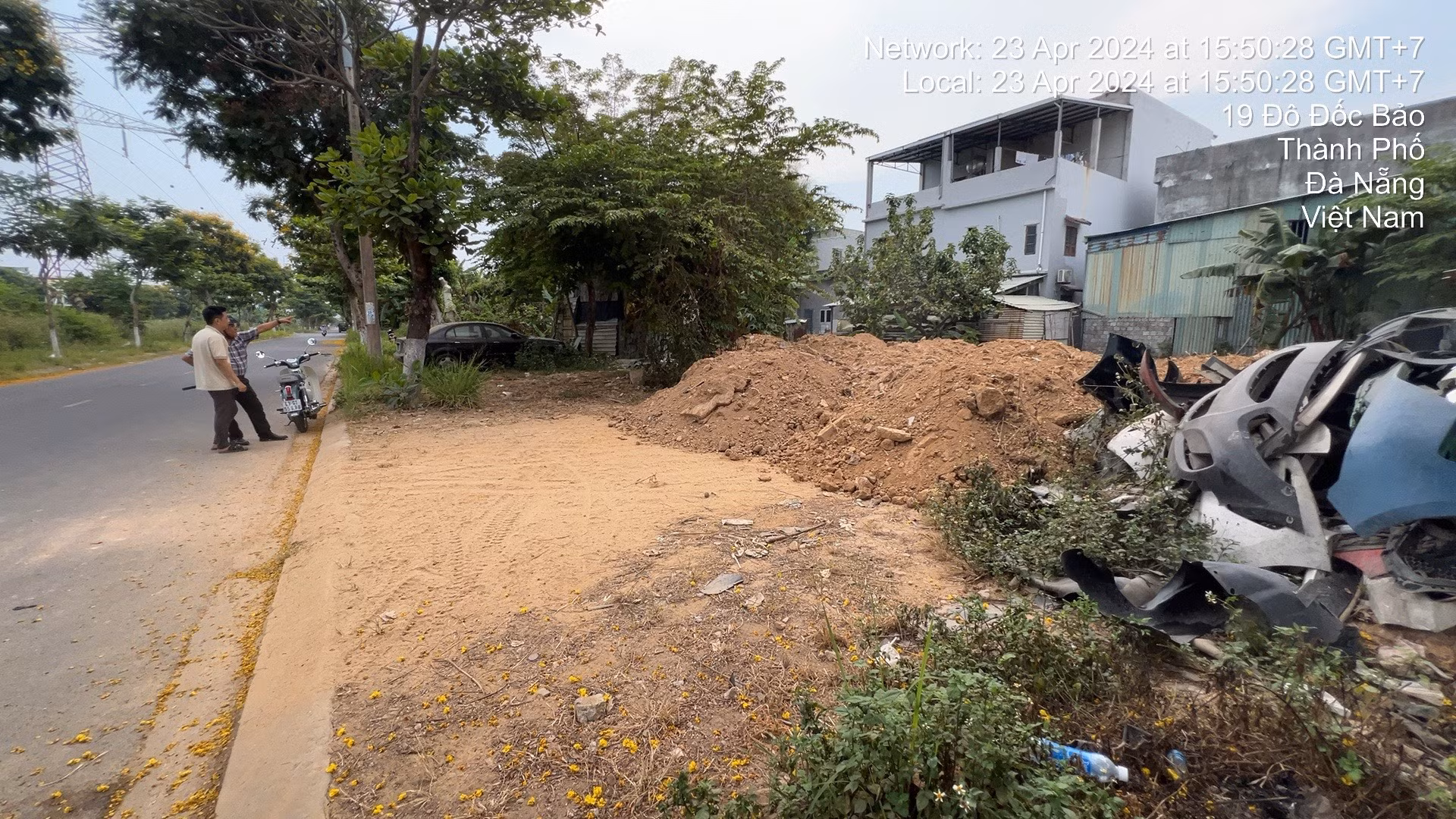 Đà Nẵng: Cần chấm dứt hàng loạt bãi tập kết rác thải xây dựng không phép giữa khu dân cư -1