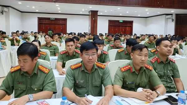 Nâng cao hiệu quả công tác quản lý đầu tư xây dựng và doanh trại trong CAND