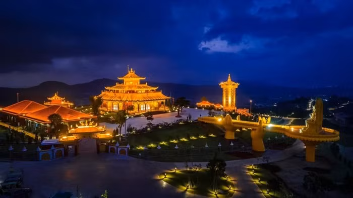 Một ngày trải nghiệm ở Samten Hills Dalat -0