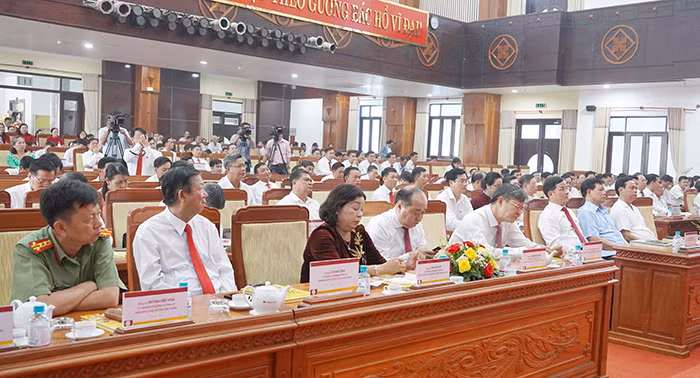 Kỷ niệm 20 năm thành lập Agribank Chi nhánh tỉnh Hậu Giang -1