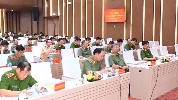 Tập trung bảo đảm tốt ANTT dịp lễ 30/4 và 1/5
