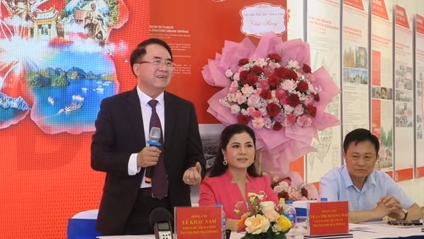 Lễ hội Hoa Phượng đỏ 2024: Điểm nhấn là di sản