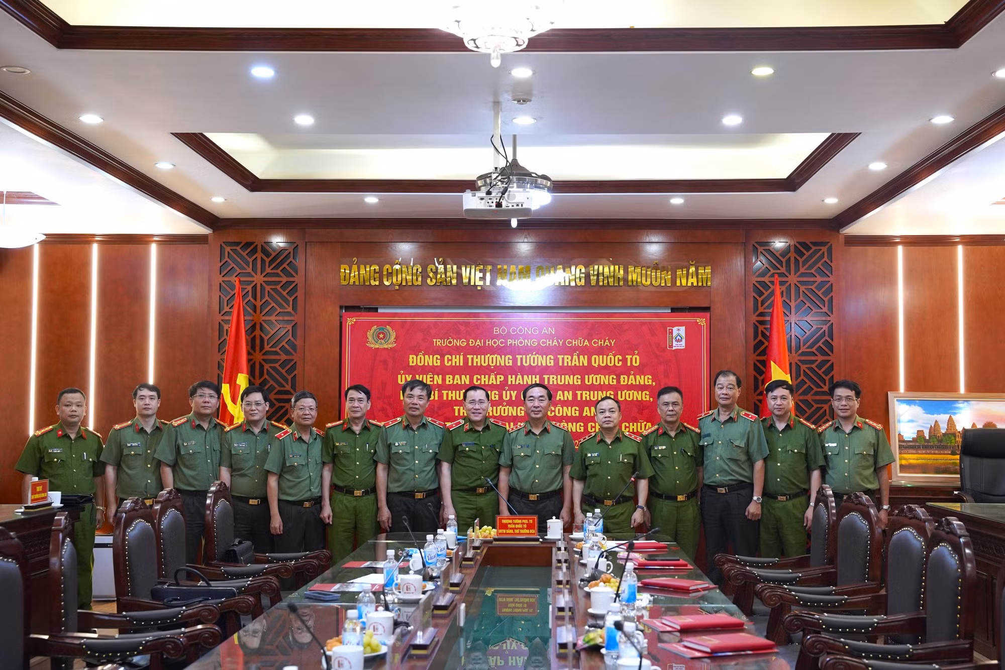 Trường Đại học PCCC cần đẩy mạnh hoạt động nghiên cứu khoa học, gắn lý luận với thực tiễn -0