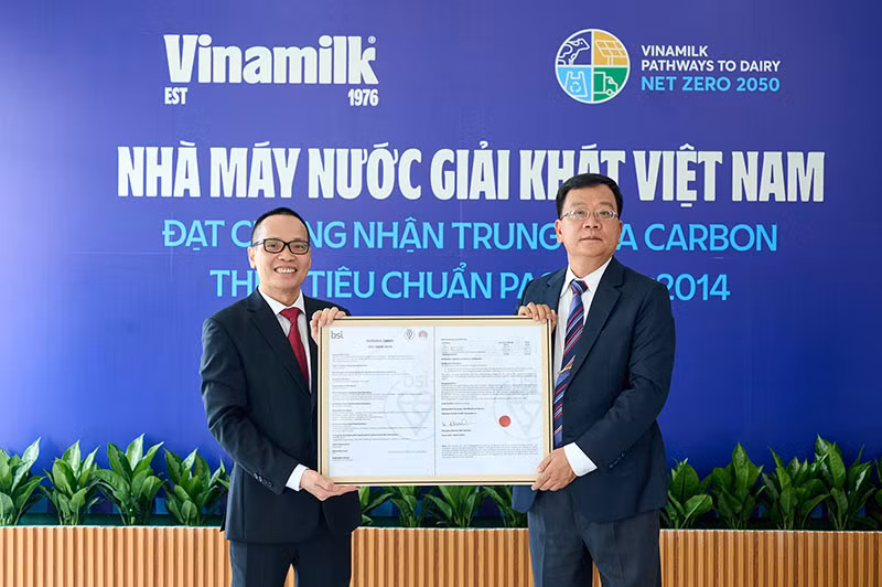 Vinamilk công bố thêm 1 nhà máy đạt trung hòa carbon -0