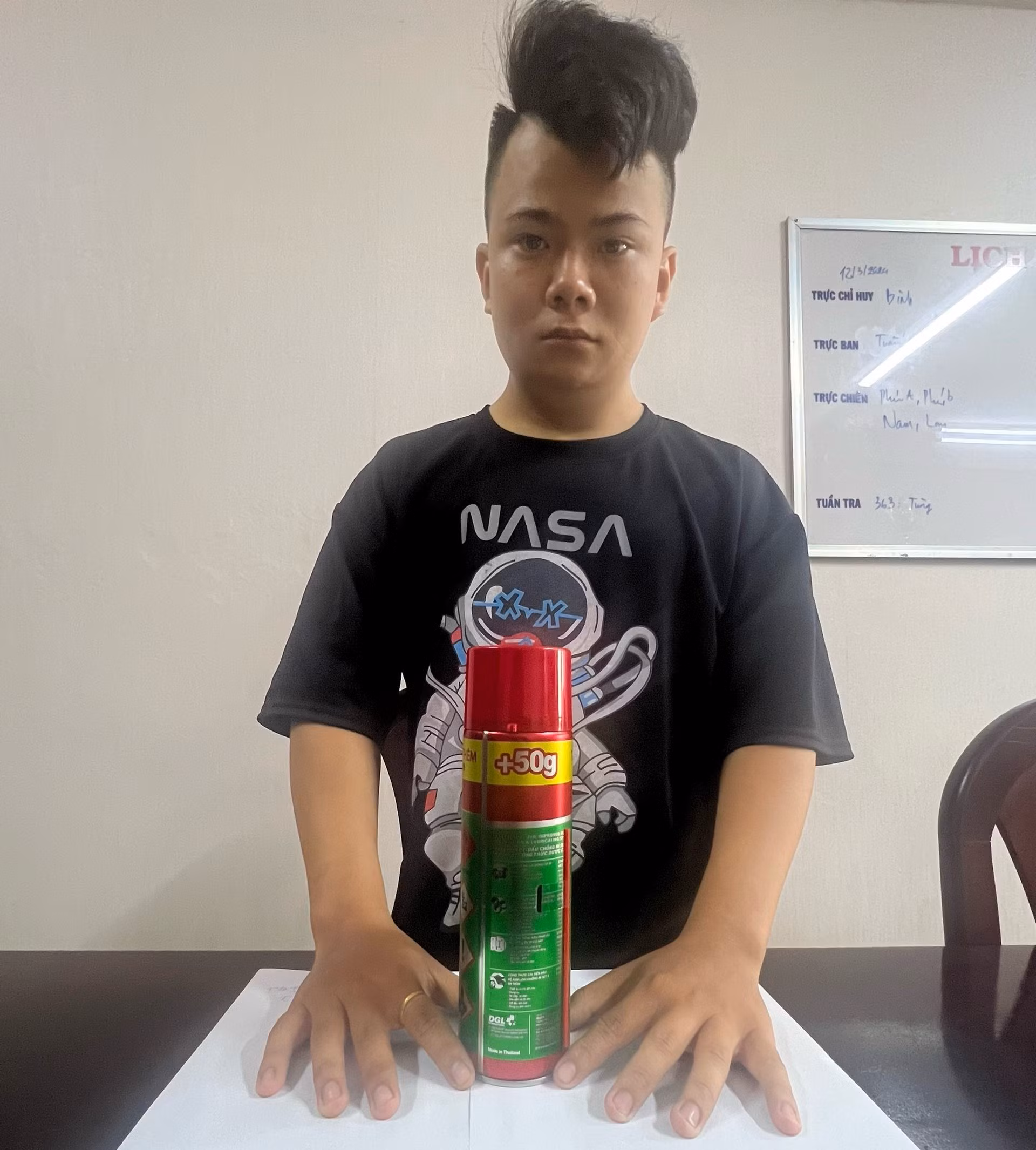 Bắt quả tang đối tượng tàng trữ, buôn bán hàng hóa giả mạo nhãn hiệu -0