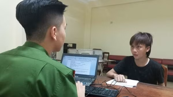 Mang xe máy trộm từ Vinh ra Hà Nội bán thì bị bắt giữ