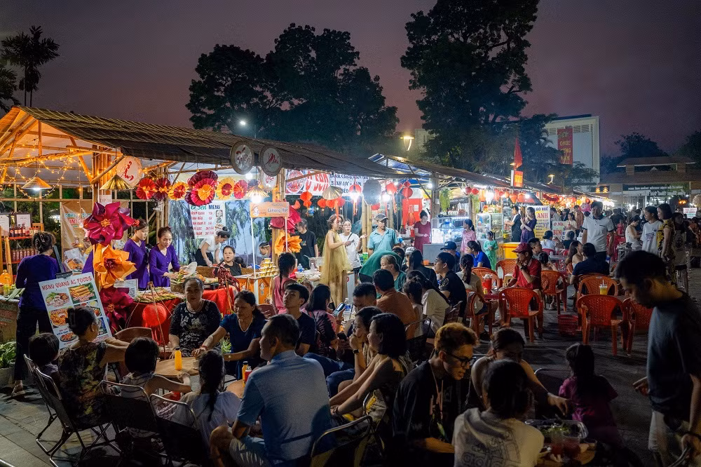 Tuần lễ ẩm thực ba miền hội tụ bên dòng Hương -0
