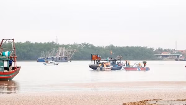 Thủ tướng Chính phủ chỉ đạo khẩn trương tìm kiếm người mất tích