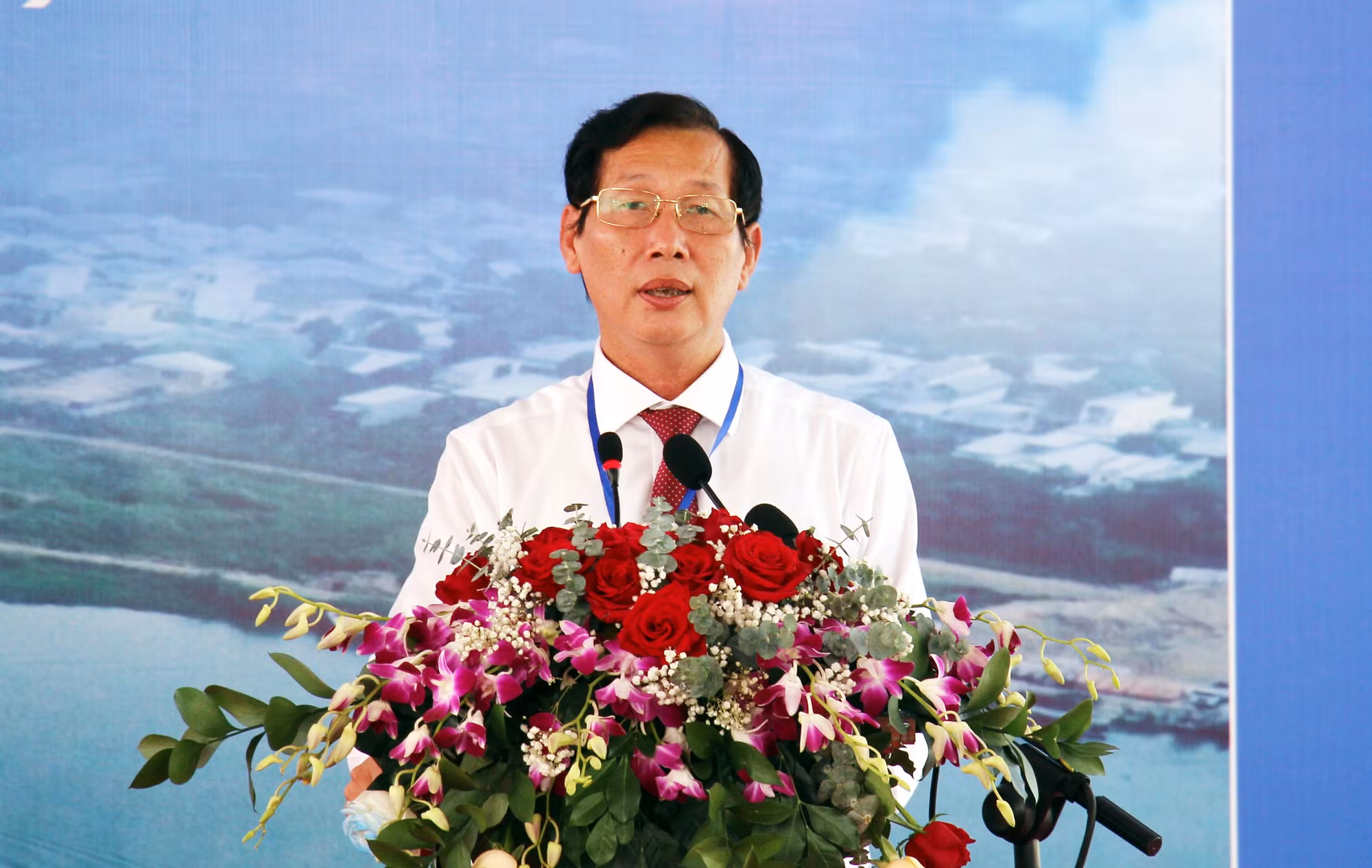 Thông xe cây cầu thứ 3 bắc qua sông Hậu -0
