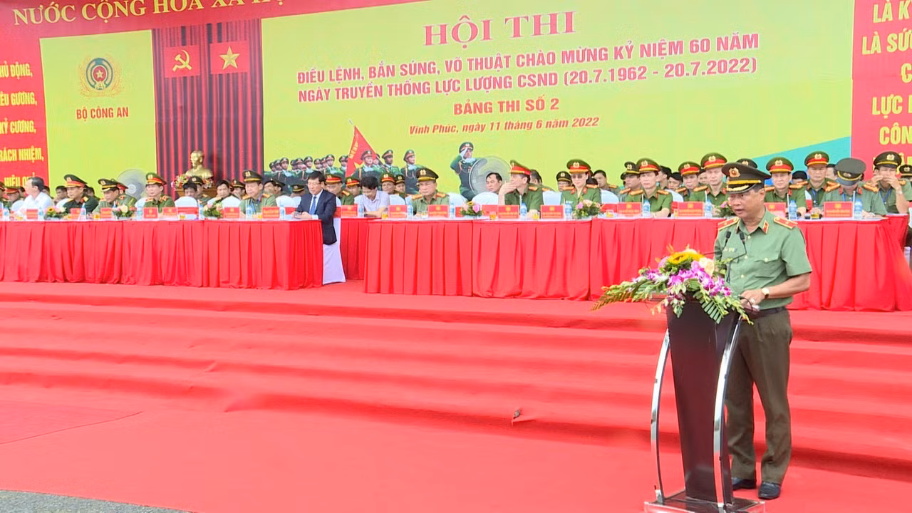 Khai mạc Hội thi điều lệnh, bắn súng, võ thuật chào mừng kỷ niệm 60 năm Ngày truyền thống lực lượng CSND -0
