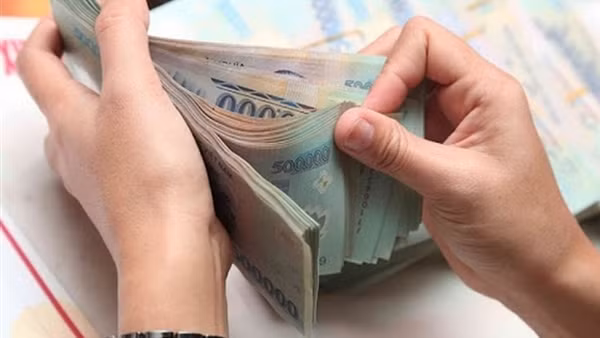 Tăng lương tối thiểu vùng cho người lao động từ 1/7/2022
