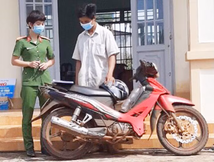 Nữ công an xã trên cao nguyên -0