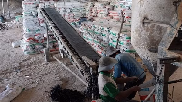 Lâm Đồng: Phát hiện nhiều sai phạm tại Công ty TNHH gạch không nung Thiên Tự Phước ảnh 5