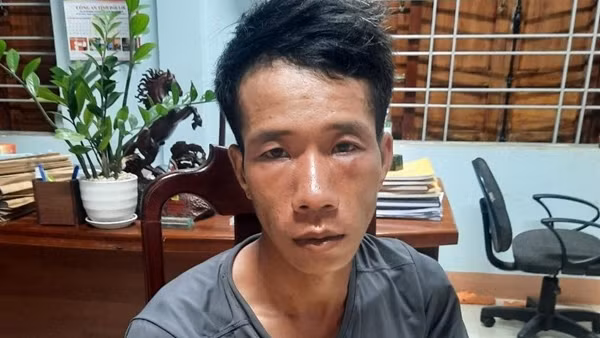 Ung dung bẻ khóa trộm xe vì ai cũng nghĩ "xe của người ta" ảnh 2