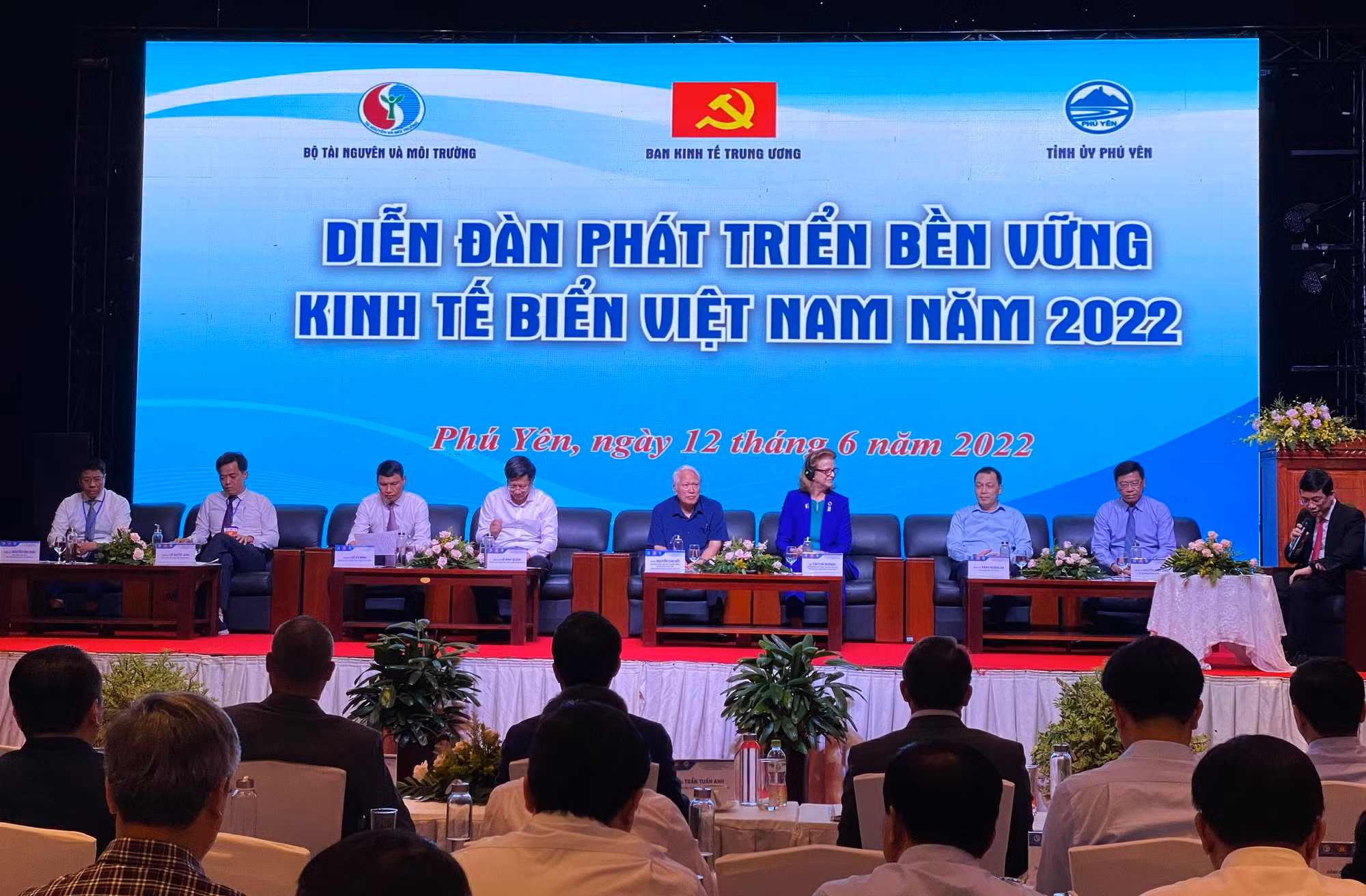 Nhiều kiến nghị, đề xuất với Trung ương tại Diễn đàn “Phát triển bền vững kinh tế biển Việt Nam năm 2022” -0