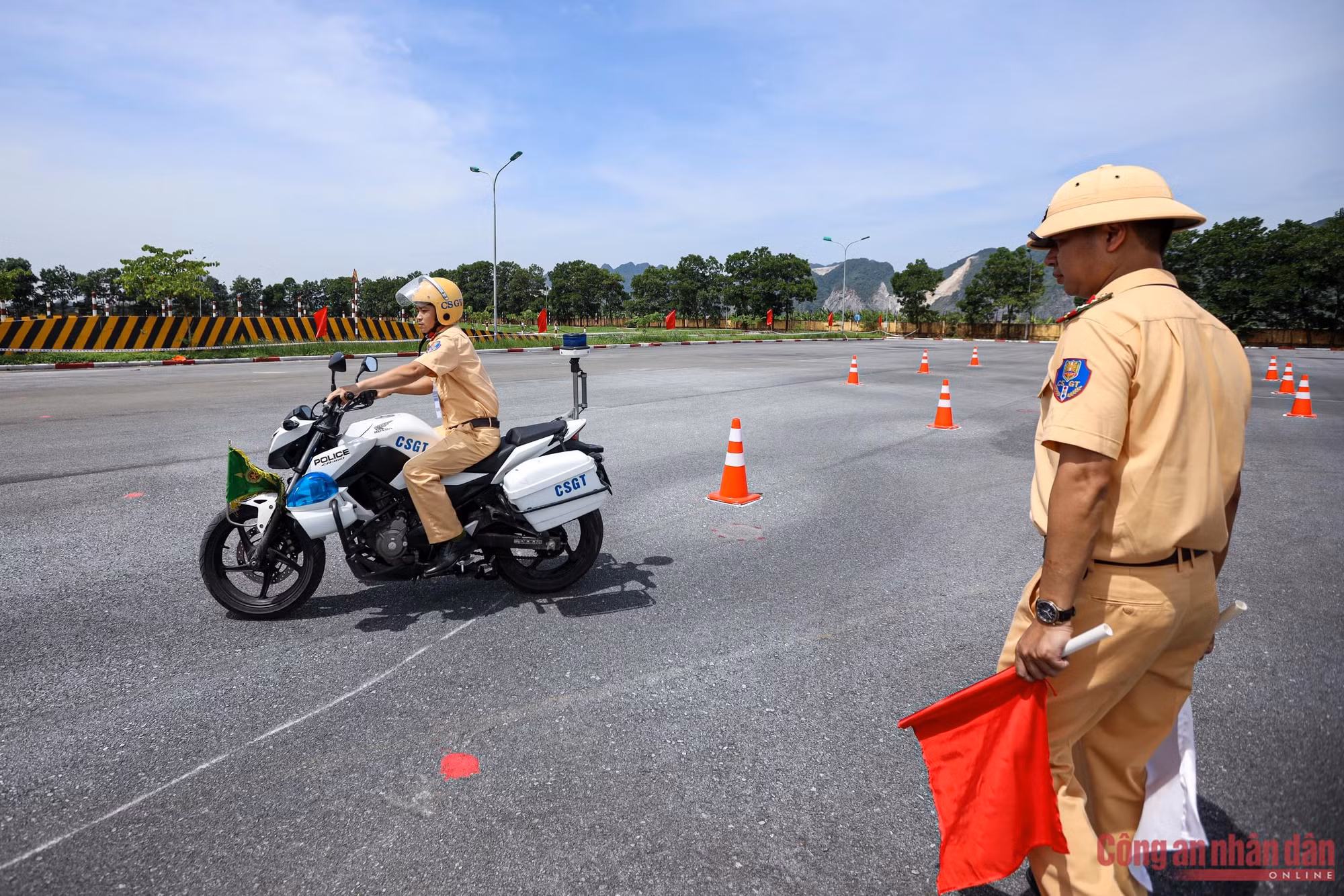 8.jpg -0