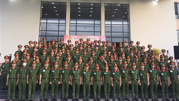 Ra quân cao điểm xử lý vi phạm giao thông: Tập trung xử lý từ gốc ảnh 5