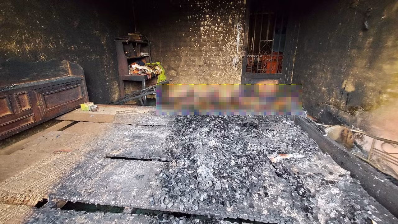 2 người tử vong, một người bất tỉnh trong ngôi nhà bị cháy -0