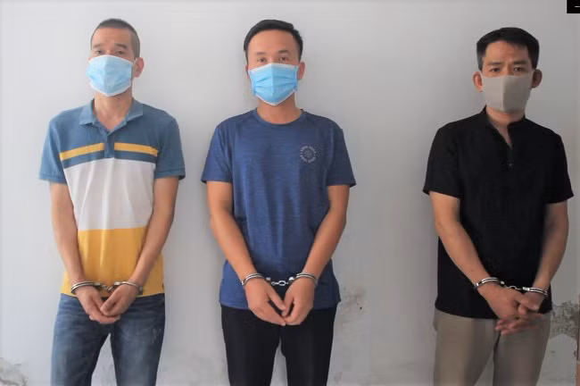 Giả danh cán bộ Sở Tài nguyên và Môi trường lừa đảo chiếm đoạt hàng chục tỉ đồng -0