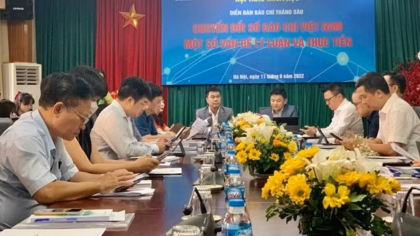 Báo chí là vũ khí sắc bén trong công cuộc phòng, chống tham nhũng, tiêu cực, lãng phí ảnh 6